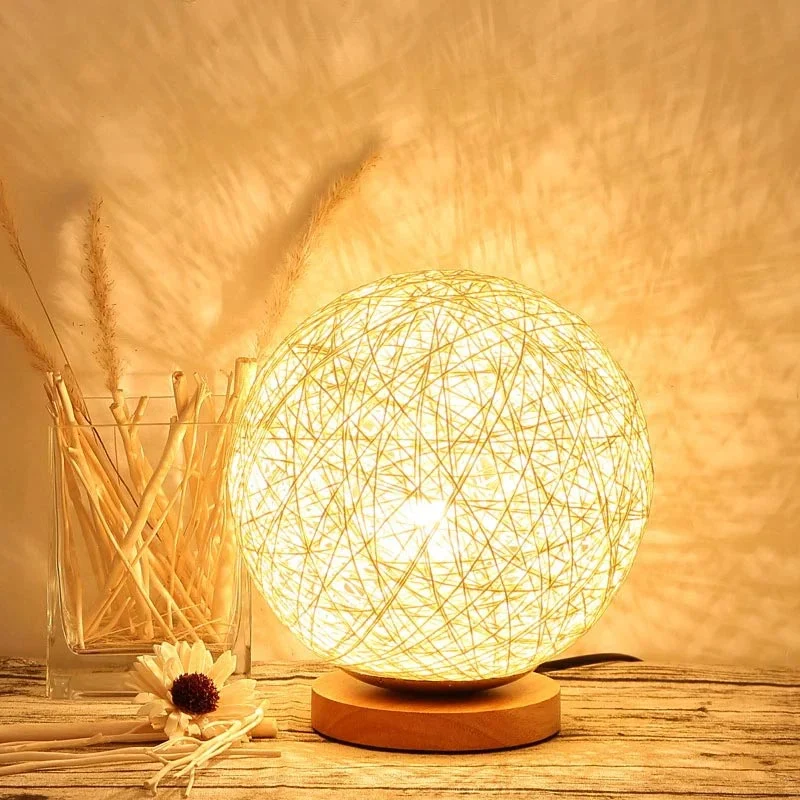 LAMPE DE CHEVET STYLE LUNE