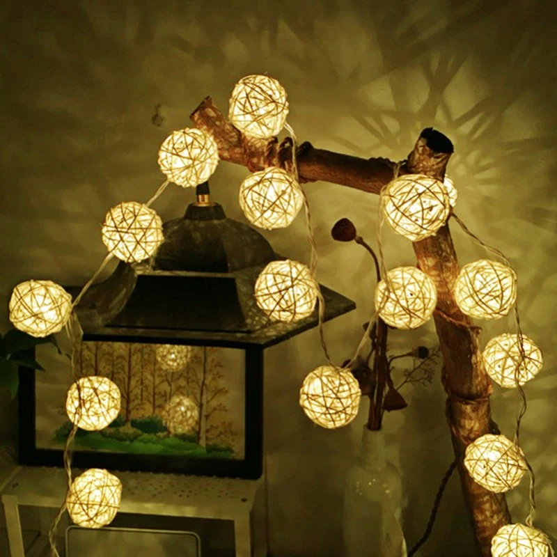 GUIRLANDE LUMINEUSE POUR L'EXTÉRIEUR