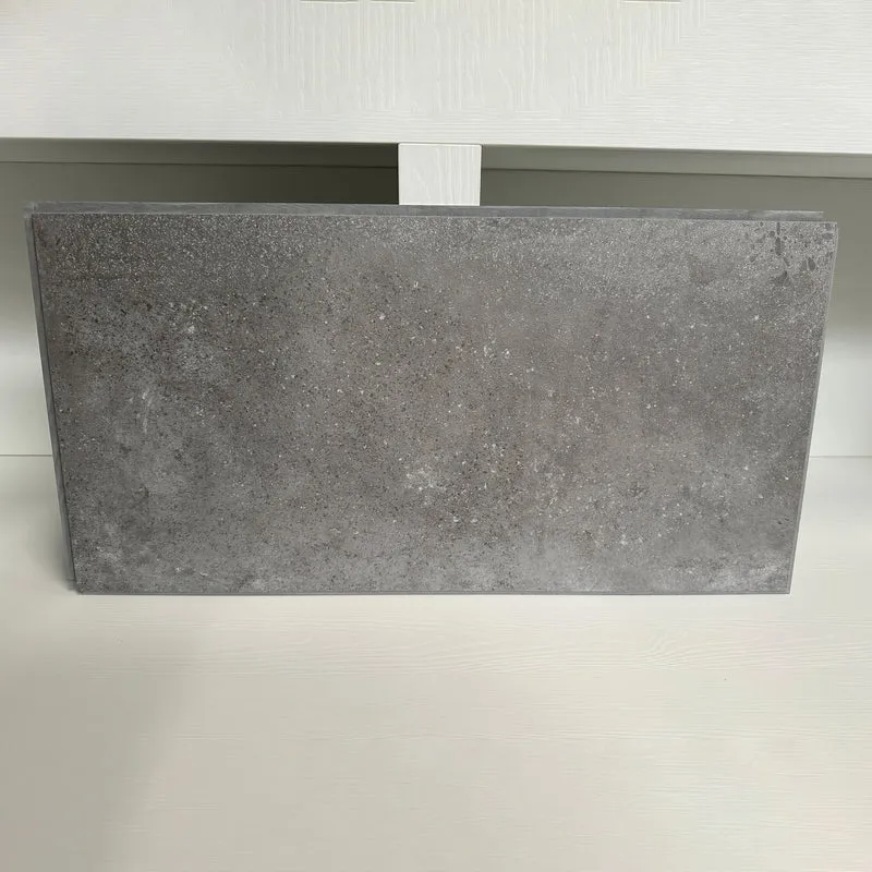 PRIVATE LABEL OUTLET C24 - 30 x 60 cm (Dumawall +)