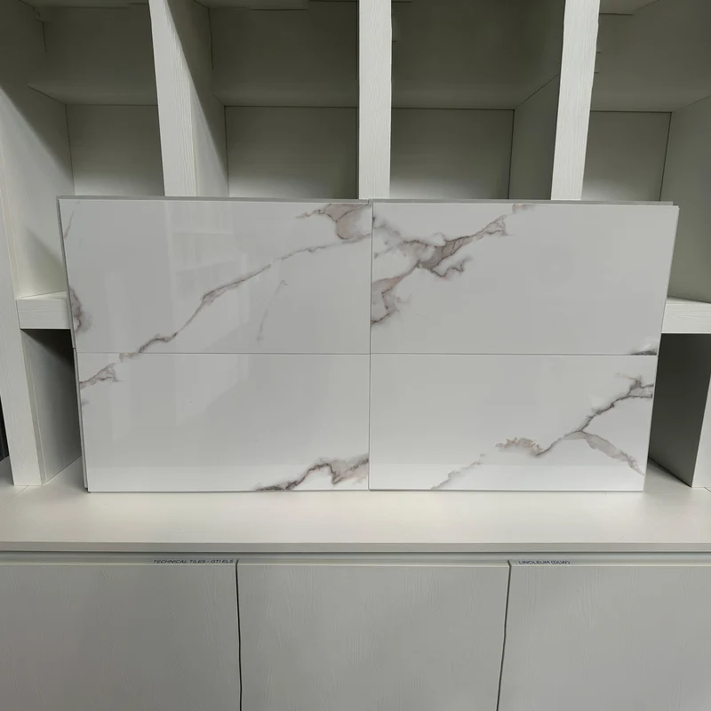 PRIVATE LABEL OUTLET B29 GLOSS - 30 x 60 cm (Dumawall +)