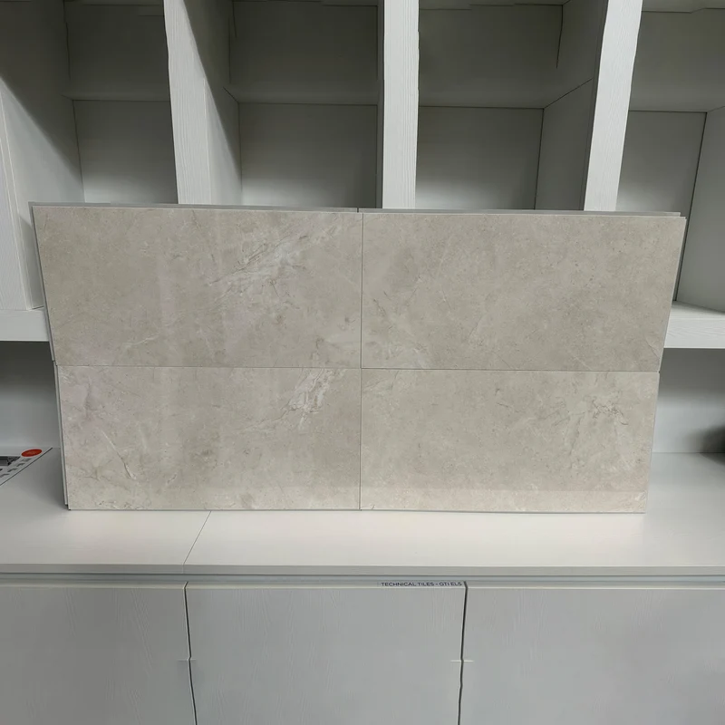 PRIVATE LABEL OUTLET C21 Beige Glossy - 30 x 60 cm (Dumawall +)