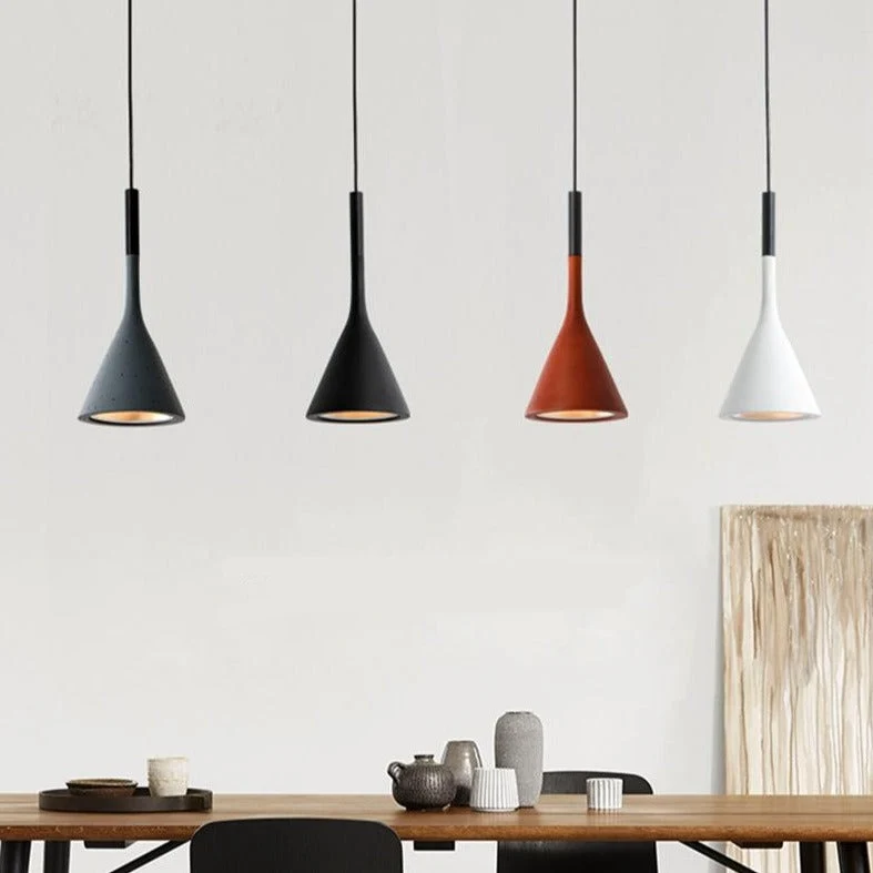 LAMPE SUSPENSION EN MÉTAL NOIR
