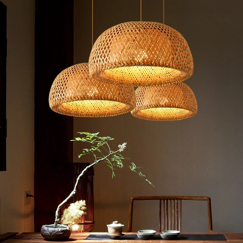 LAMPE SUSPENDUE EN FIL DE BAMBOU