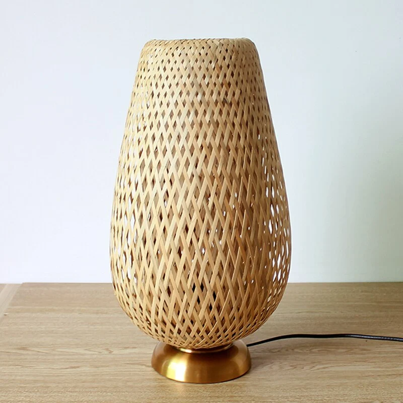 LAMPE DE TABLE EN BAMBOU