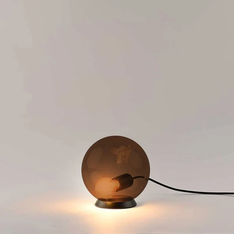 s.luce Orb Glaskugel Tischlampe