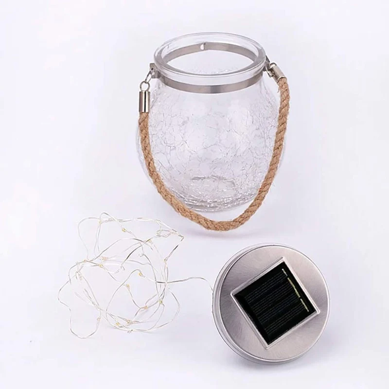 LANTERNE SOLAIRE POUR LE JARDIN