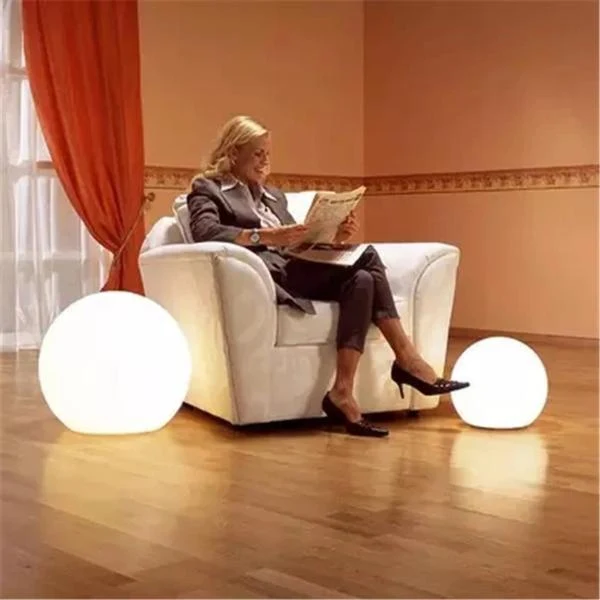 LAMPE DE JARDIN RONDE - FLOTTANTE