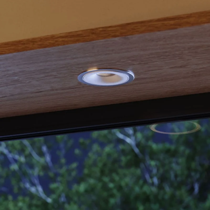 s.luce Santa Deep LED-Einbaustrahler schwenkbar & dimmbar