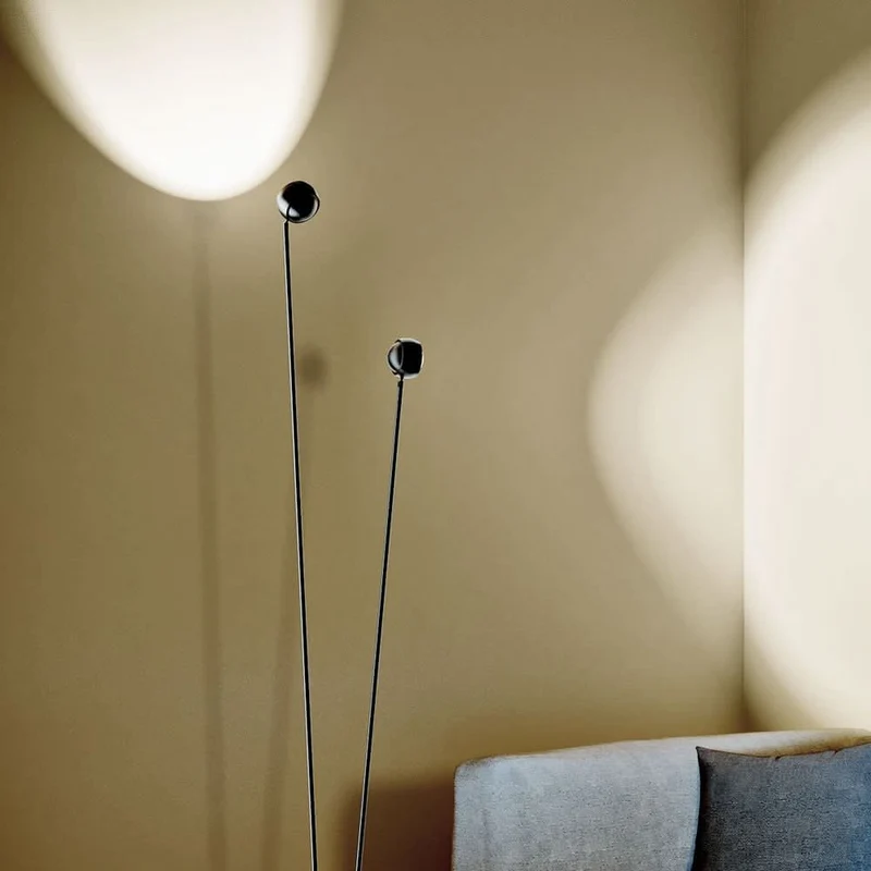 s.luce Beam LED Stehleuchte 2-flammig 145cm Touchdimmer