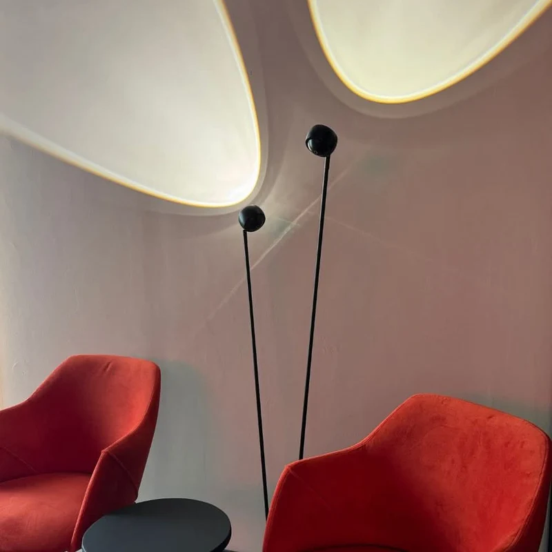 s.luce Beam LED Stehleuchte 2-flammig 145cm Touchdimmer