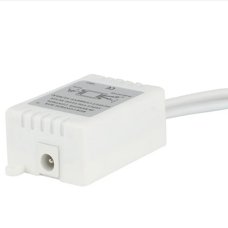 Dual White LED Strip Controller – DC12V–24V | 24-Key IR Remote | Color Temperature Adjustable | For Tunable White LED Strips