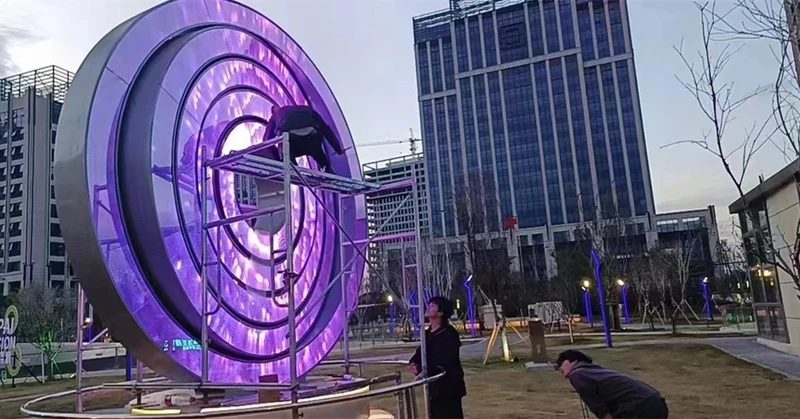 Customized Your Own LED Sphere and Turn Other Shape LED Display Screen in Mind to Real