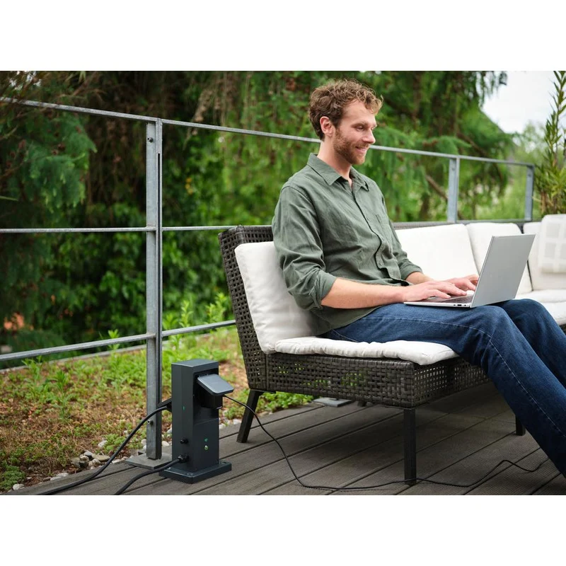 OSRAM SMART+ Terminal extérieur Wifi incluant répéteur WLAN et prises intelligentes, anthracite, 230V