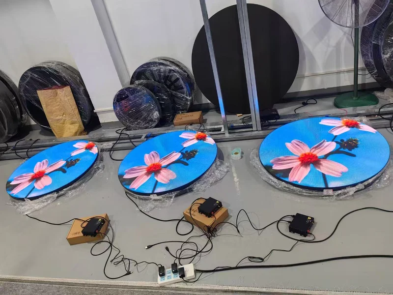 P2 Indoor Round LED Display Single Face Circle Logo LED Sign