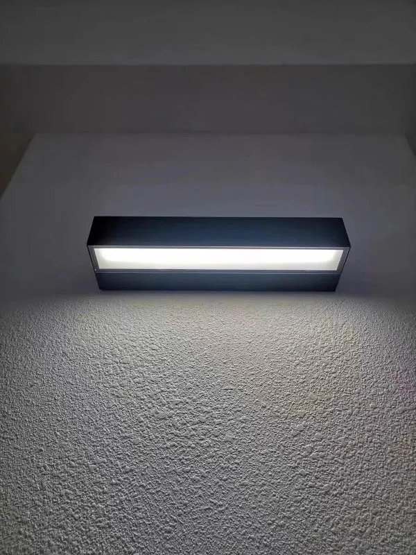 Outdoor LED Wall Light, Long Black Aluminum LED Wall Sconce - 12W / 18W / 28W | 3000K / 6000K | IP65 Waterproof Square Aluminum Wall Lamps