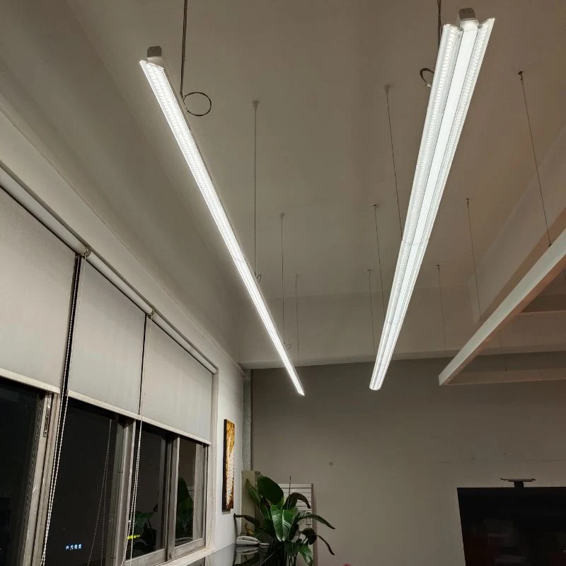 Spot Linéaire LED sur Rail Triphasé 60cm Blanc - Puissance Ajustable
