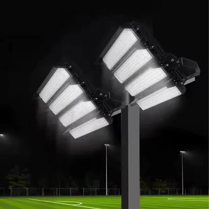 Projecteur LED Puissant Industriel 1000W 170lm/W IP66 Noir Orientable