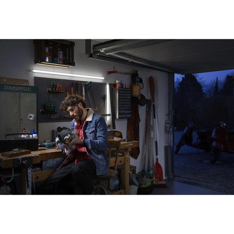 OSRAM SWITCH Rampe LED / Luminaire sous meuble 10W / 3000K Blanc chaud