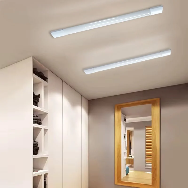 Réglette LED 120cm 30W IP40