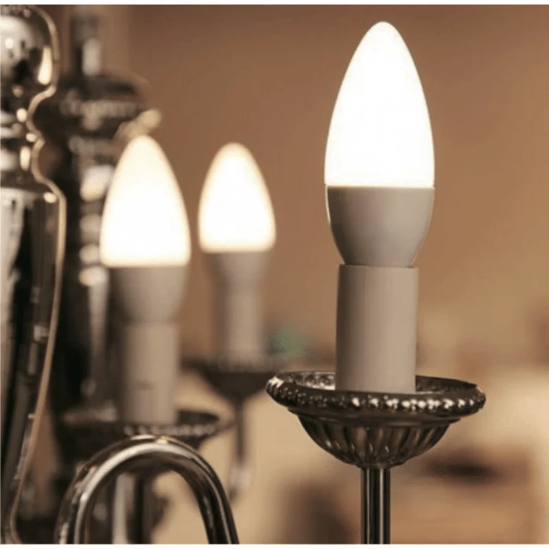 Ampoule LED Connectée WiFi E14 5.5W RGBW C37