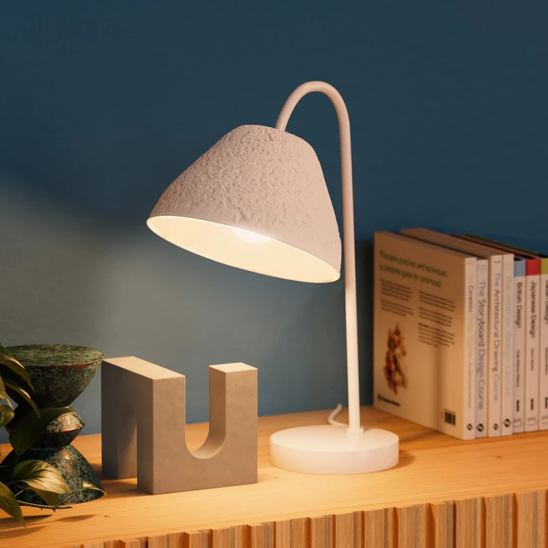 LEDVANCE DECOR Lampe de table Decor Camel Bell blanche, E14, dimmable