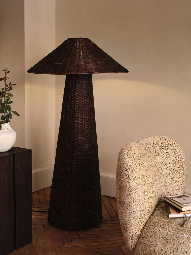 Dou Floor Lamp – Dark Brown