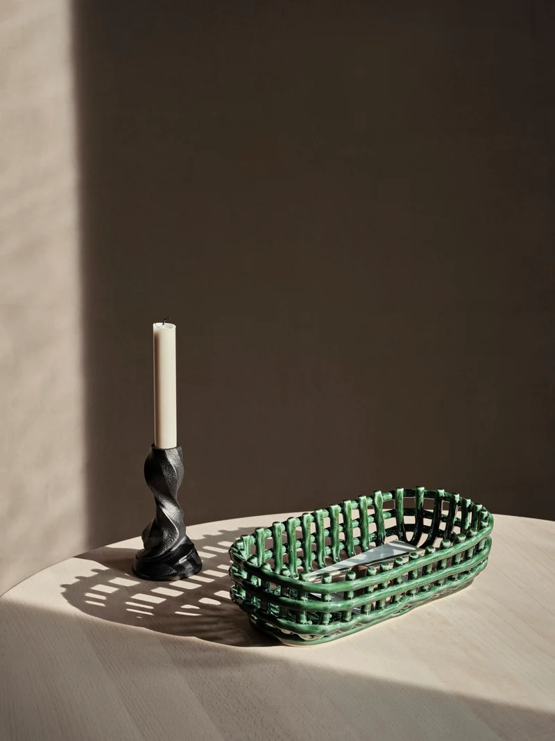 Gale Candle Holder H13 cm – Blackened Aluminium