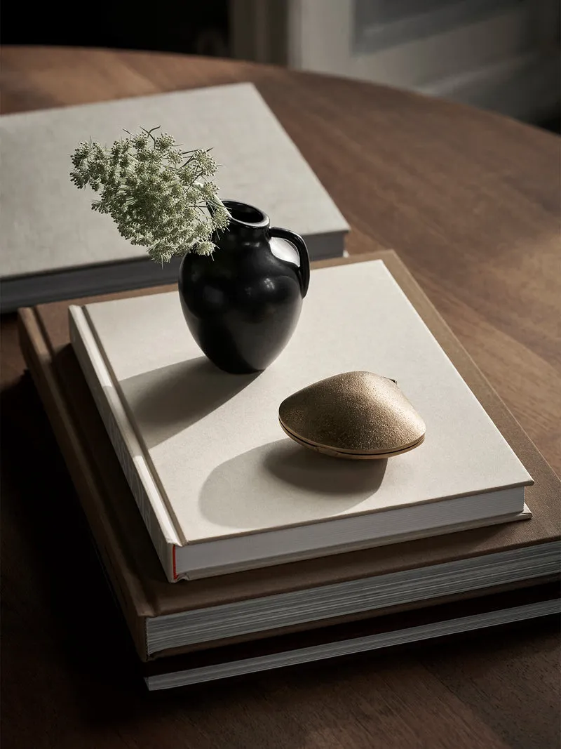 Clam Candle Holder – Brass
