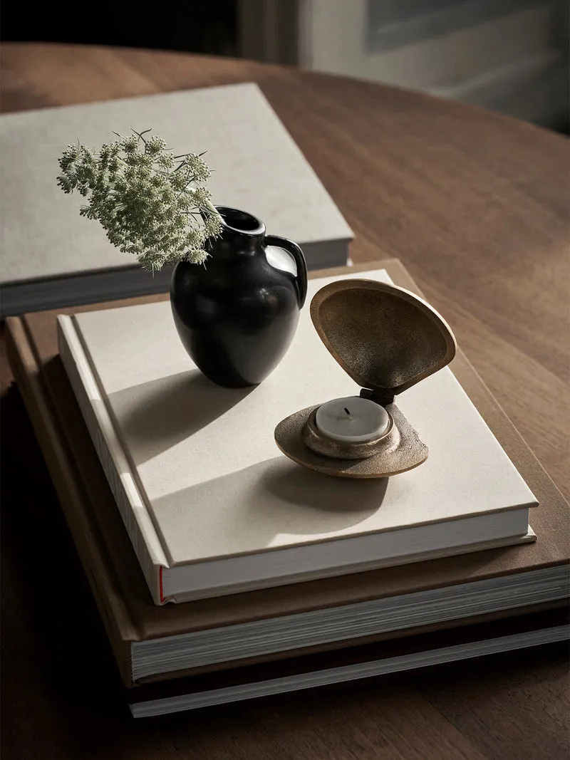 Clam Candle Holder – Brass