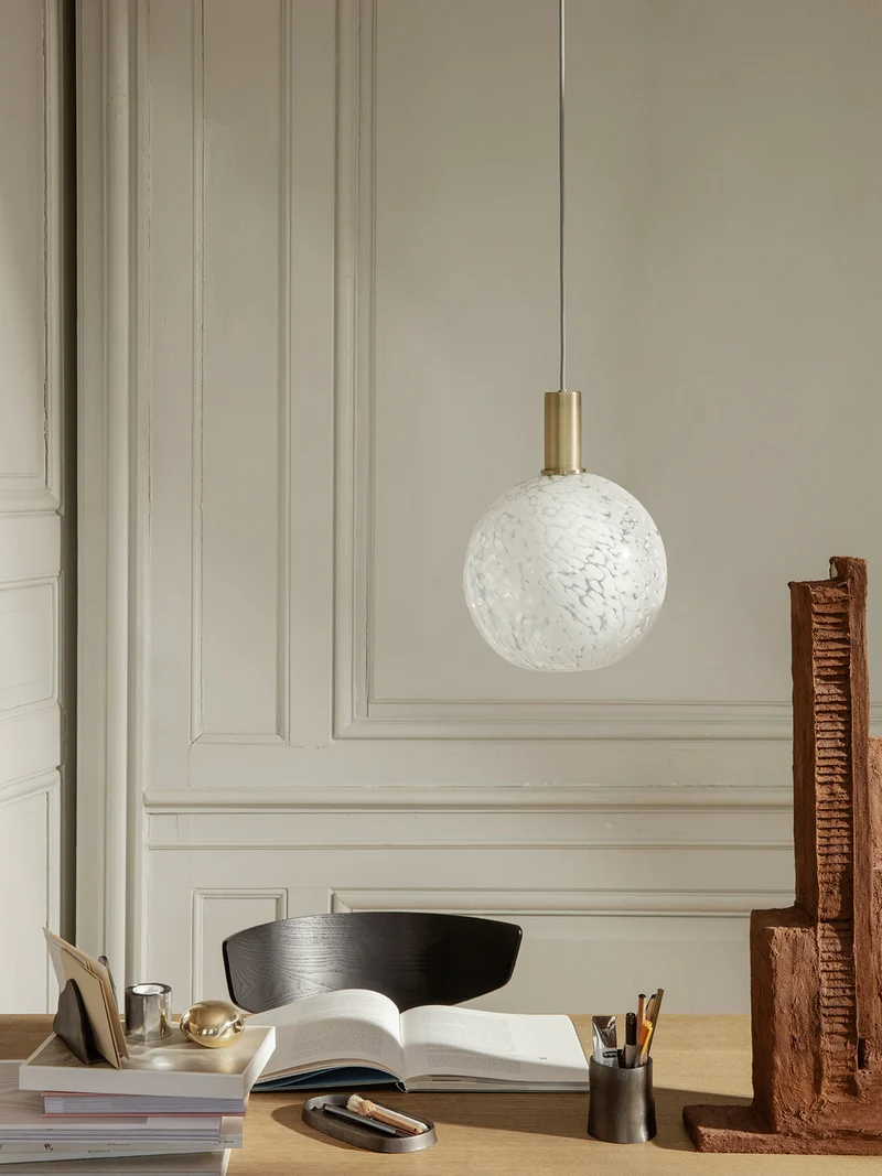Casca Shade Sphere – Milk