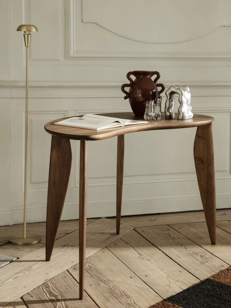Tiny Floor Lamp – Brass