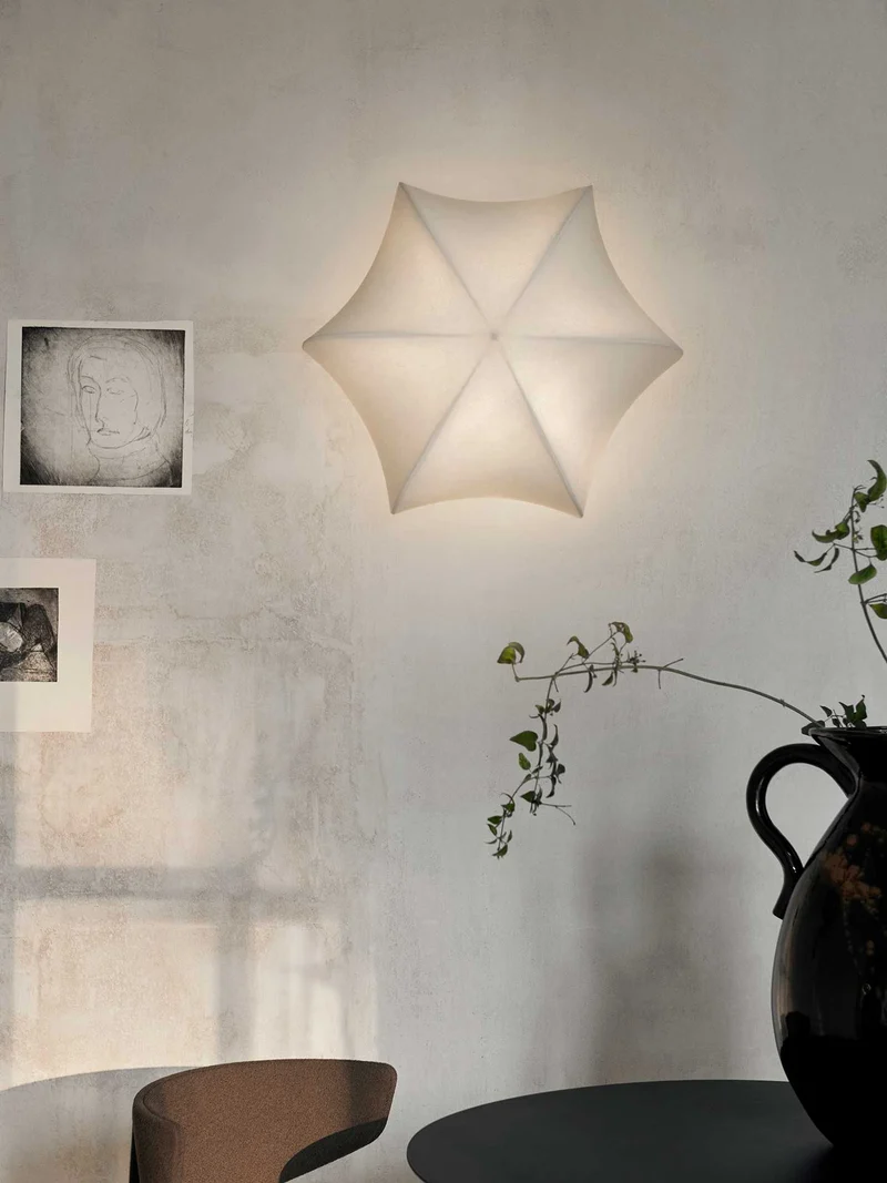 Poem Ceiling/Wall Lamp Ø36 cm – White / Cashmere