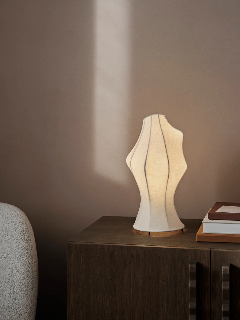 Dae Table Lamp – White