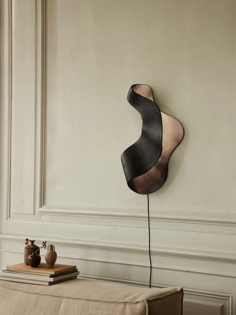 Oyster Wall Lamp – Black