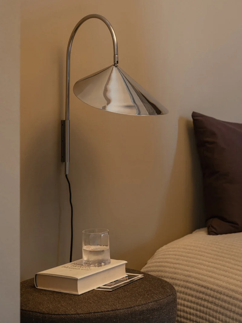 Arum Swivel Wall Lamp