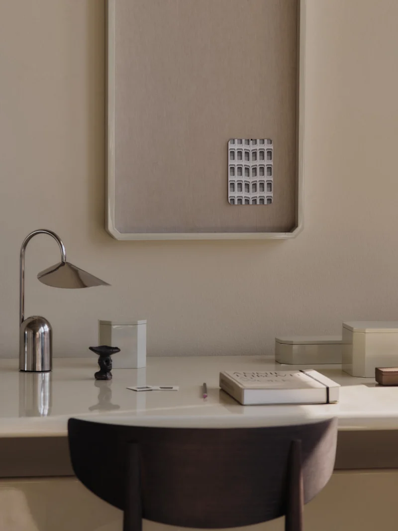 Arum Portable Lamp