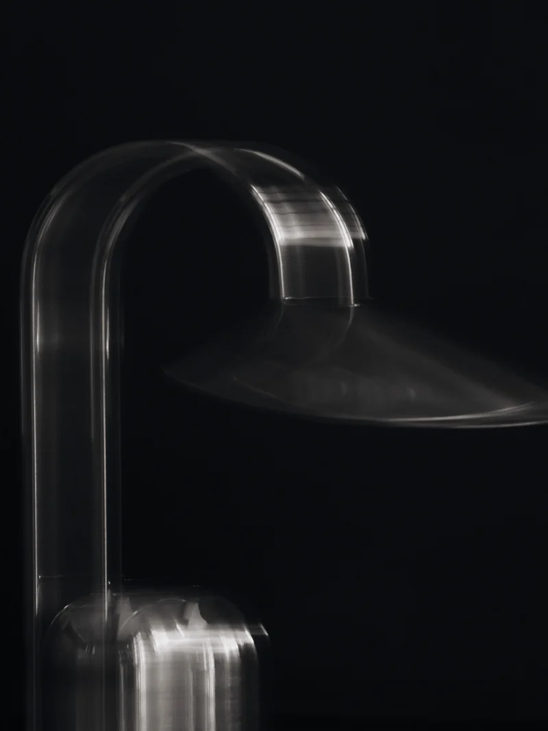 Arum Portable Lamp