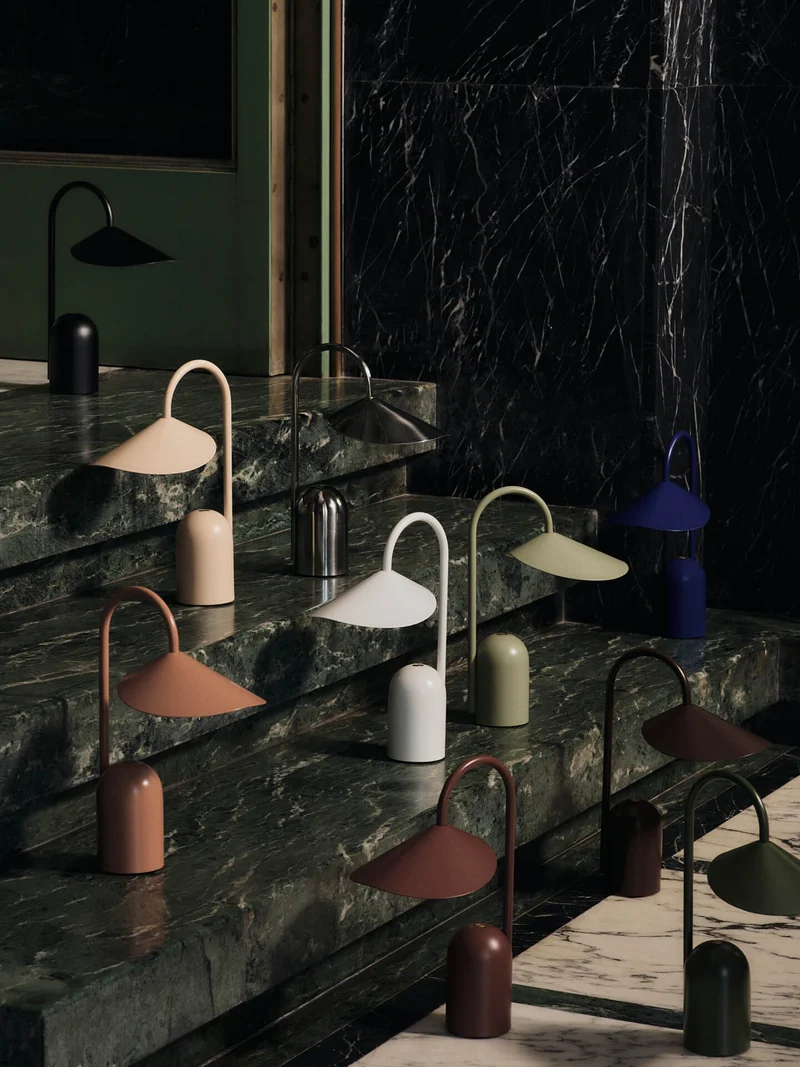 Arum Portable Lamp