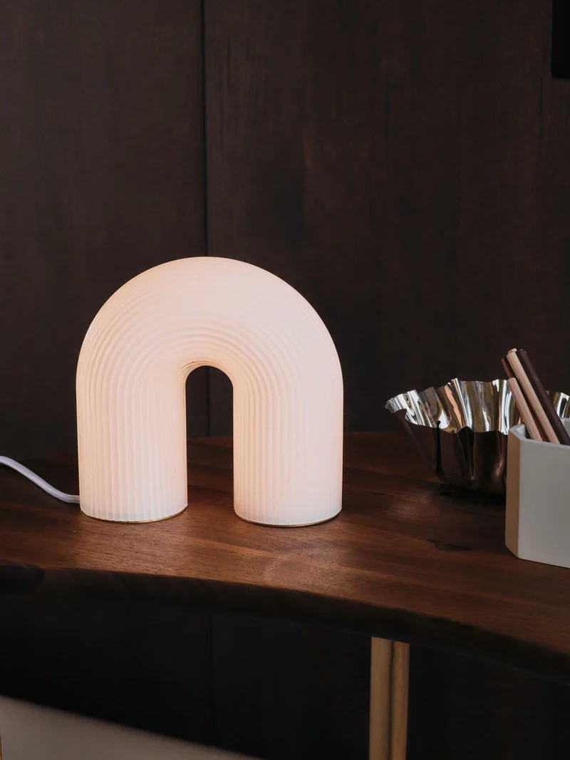 Vuelta Table Lamp – White
