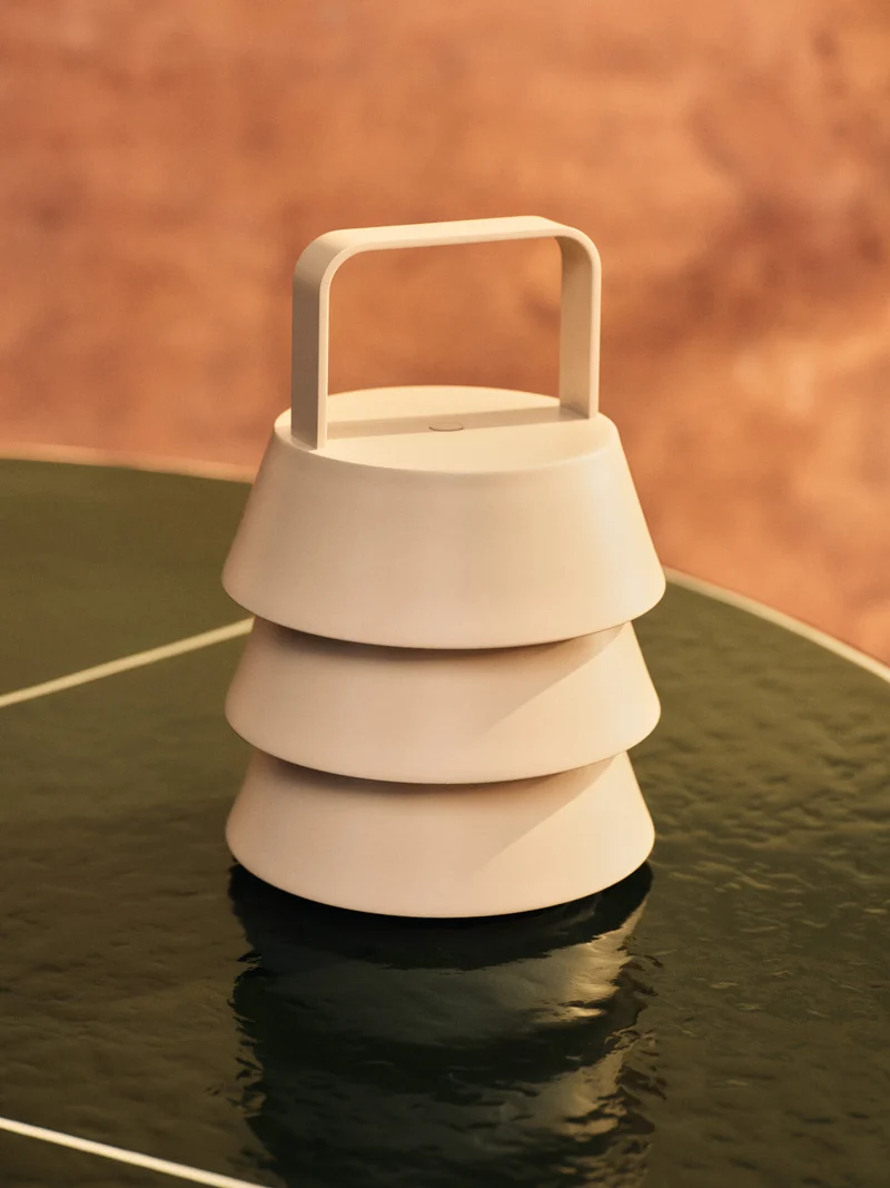 Luver Portable Lamp