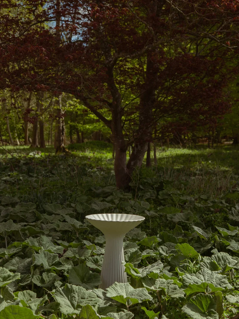 Fountain Pedestal Bowl – Ivory