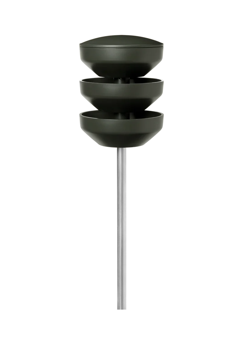 Recycled Birds Feeding station on pole H107 Green