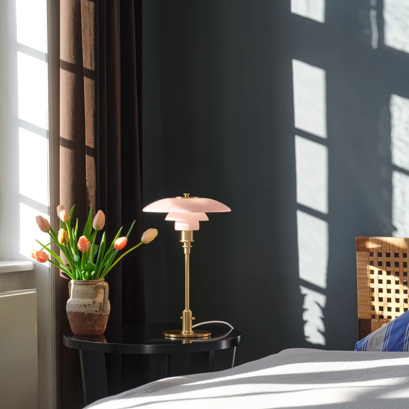 PH 3/2 Pale Rose Table Lamp