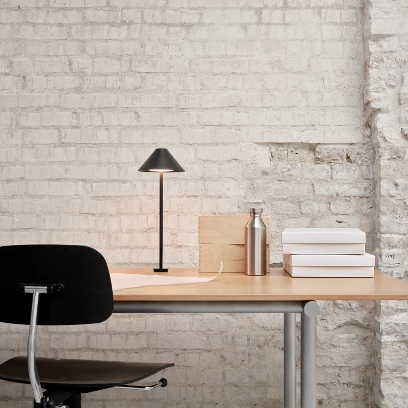 Keglen Table Lamp