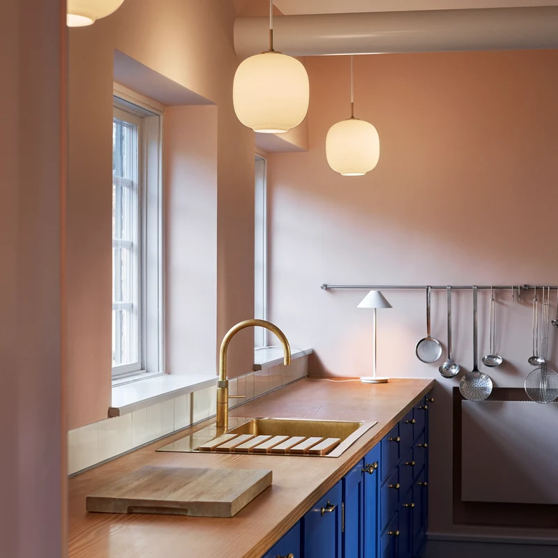 Keglen Table Lamp
