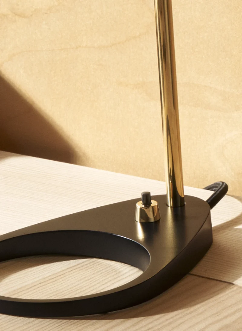 AJ Wall Lamp