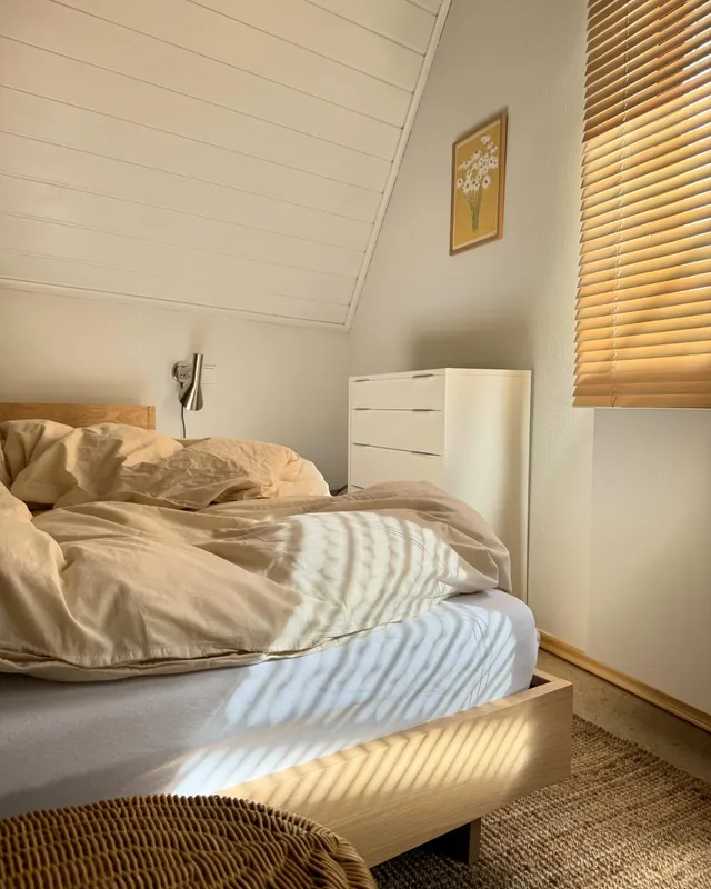 AJ Wall Lamp
