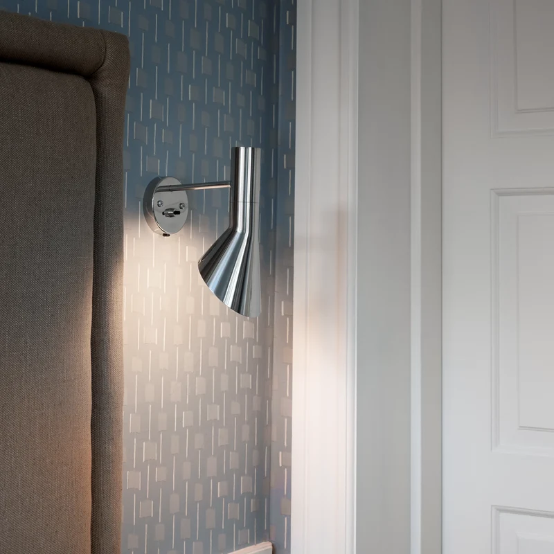 AJ Wall Lamp