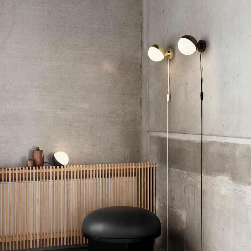VL Studio Wall Lamp