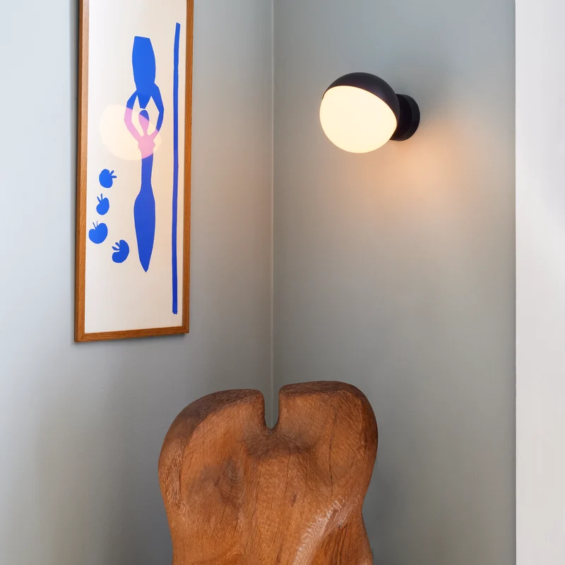 VL Studio Wall Lamp